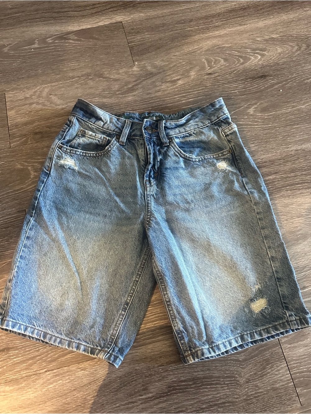 Wild fable baggy long denim shorts size 00